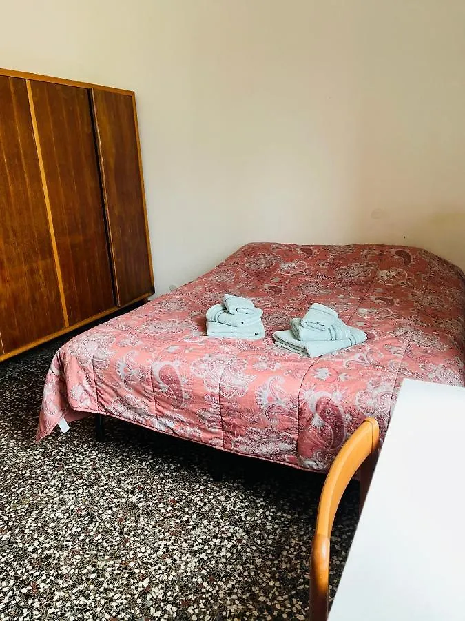 Bed and Breakfast Mh Genova